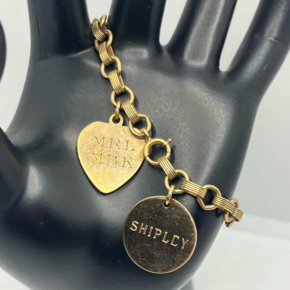 1950’s 12k gold filled charm bracelet w 2 engraved charms vintage chain - Picture 2 of 15